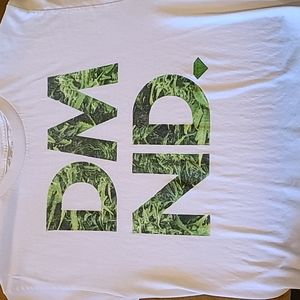 Diamond Supply T medium